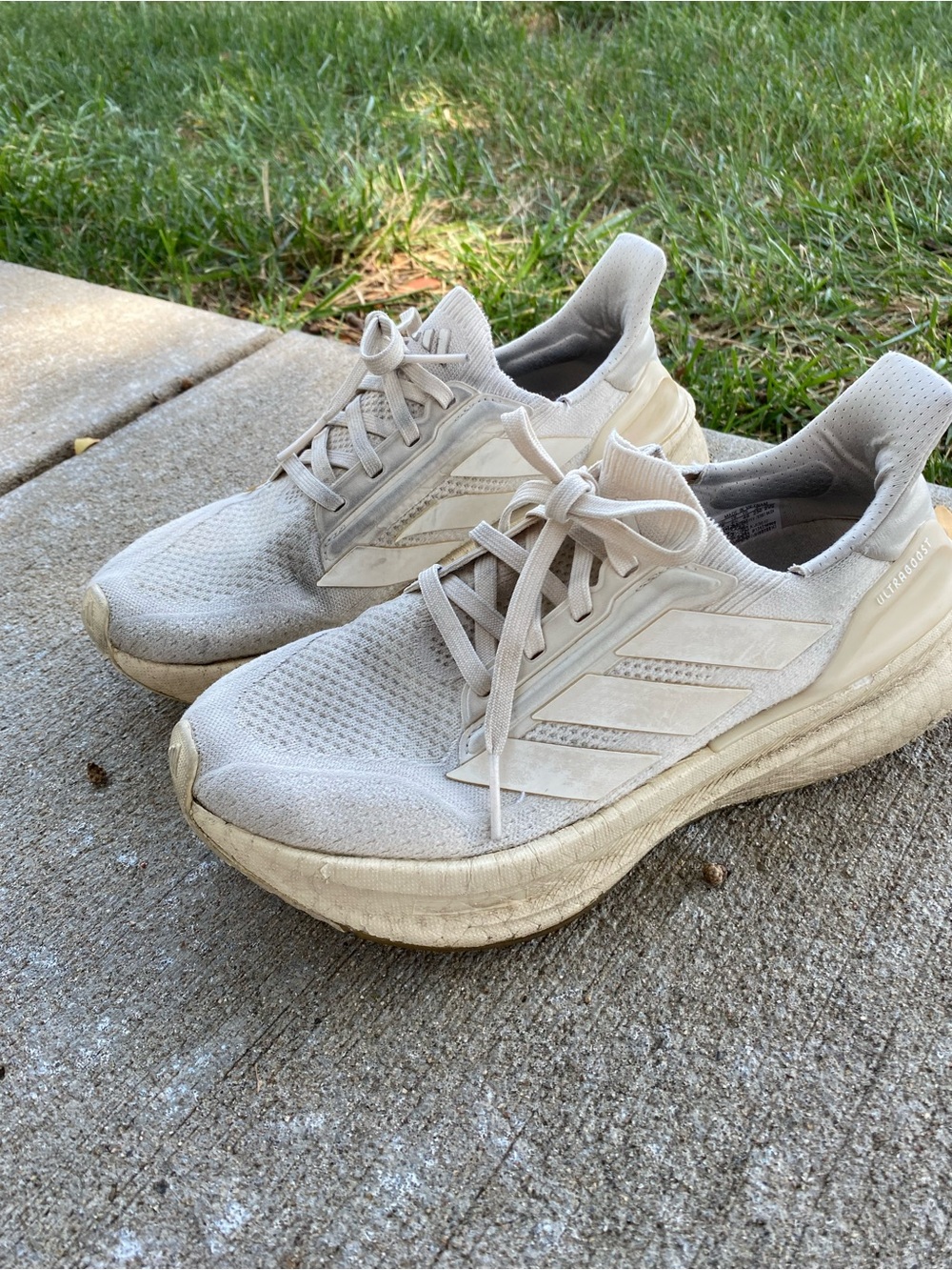 Adidas Ultra Boost Women. White.